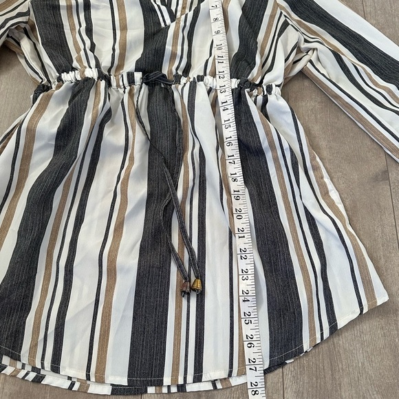 Blush maternity blouse size small - Picture 3 of 7